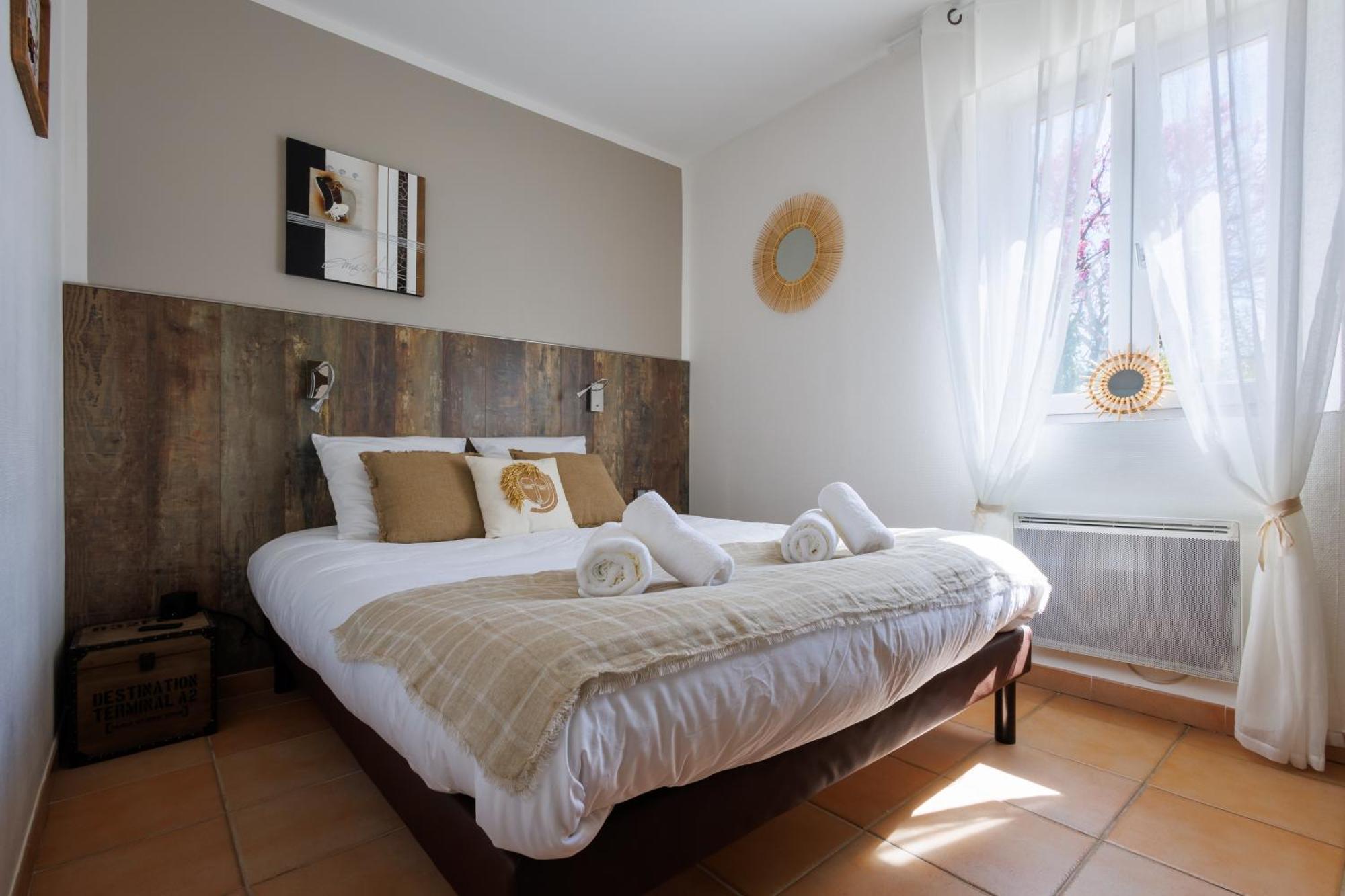 Holiday home Lou Karo - Piscine Partagee - Parking Prive